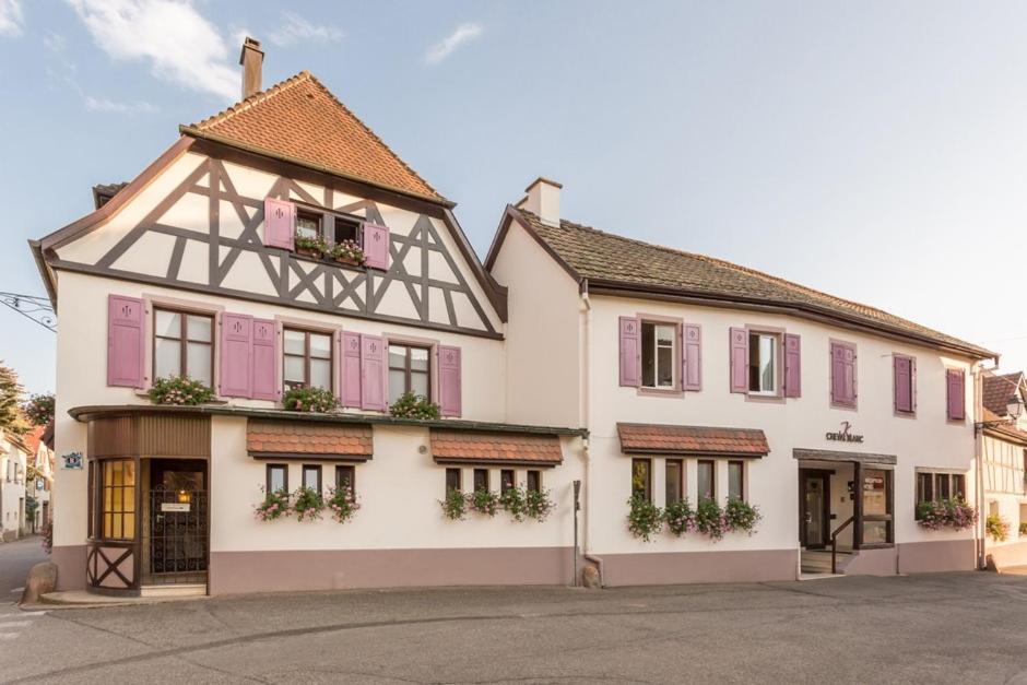 Westhalten Auberge Du Cheval Blanc Depuis 1785 מראה חיצוני תמונה